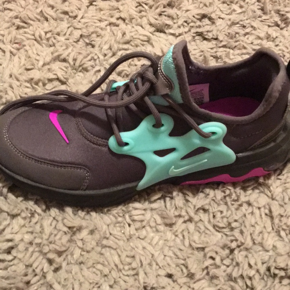 $60 - Picture 2 of 4